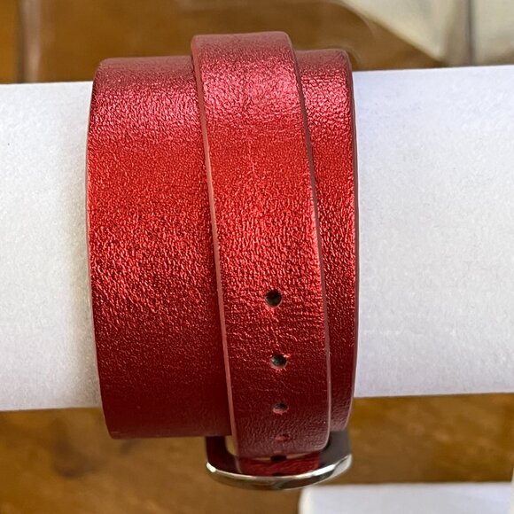 Rustic Cuff Wide Metallic Red Double Wrap Leather Logo Buckle Bracelet NEW 2" - Picture 3 of 6